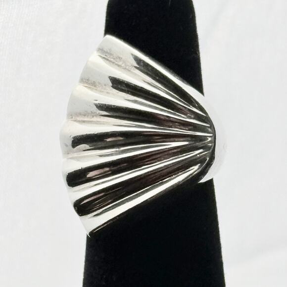 Vintage Taxco Mexico 925 Sterling Silver Ring Ribbed Dome Fan TV-111 Size 5 - Picture 2 of 16